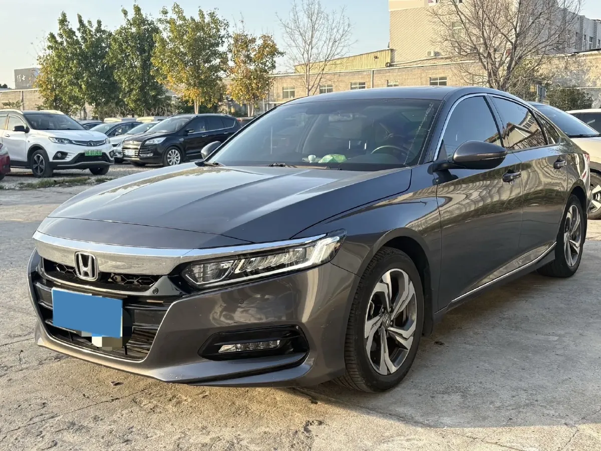 2018 Honda Accord 1.5T 194HP L4 CVT,autocango,china used car exporter,china ev exporter,chinese used car exporter,chinese used ev exporter