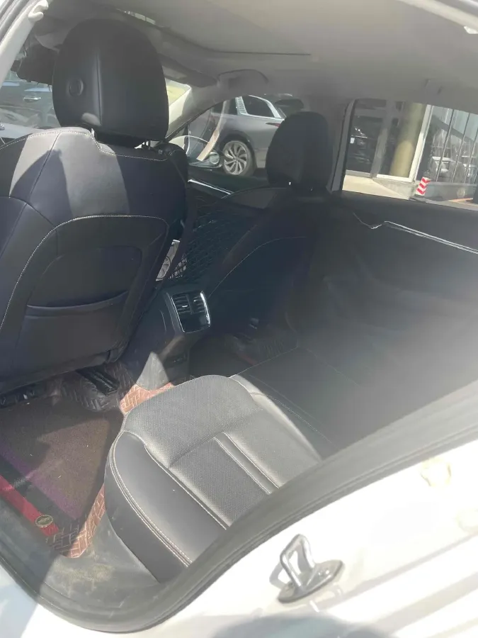 2022 Skoda Octavia 1.4T 150HP L4 7DCT,autocango,china used car exporter,china ev exporter,chinese used car exporter,chinese used ev exporter