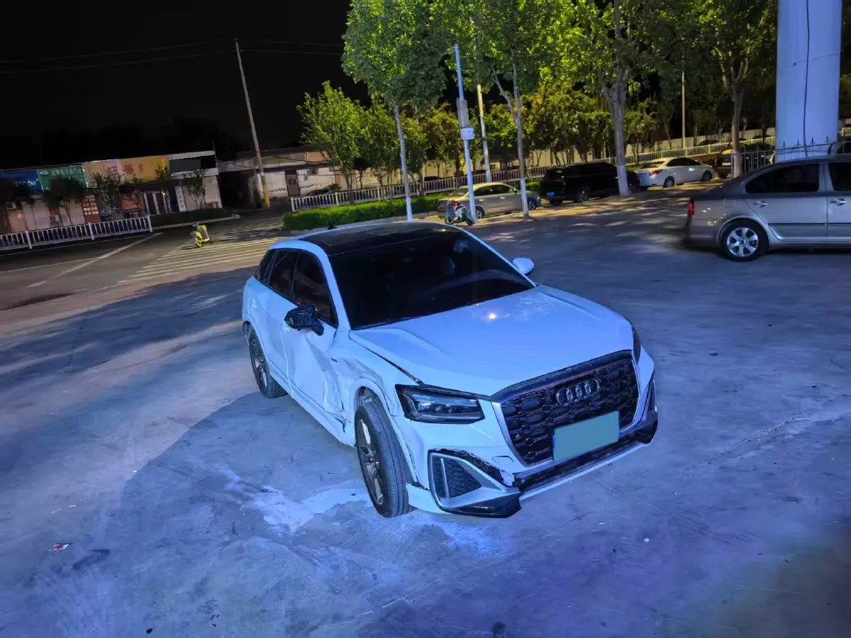 2023 Audi Q2L 1.5T 160HP L4 7DCT,autocango,china used car exporter,china ev exporter,chinese used car exporter,chinese used ev exporter