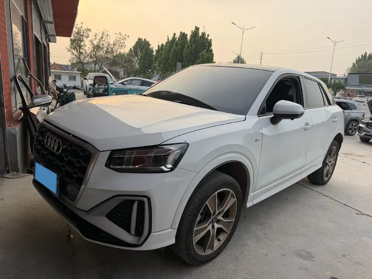 2023 Audi Q2L 1.5T 160HP L4 7DCT,autocango,china used car exporter,china ev exporter,chinese used car exporter,chinese used ev exporter