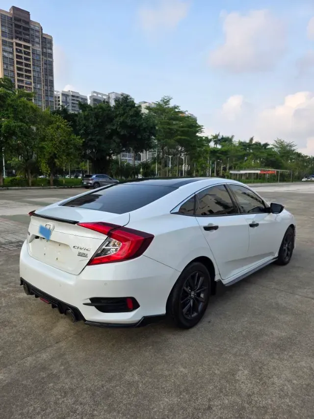 2019 Honda Civic 1.5T 177HP L4 CVT,autocango,china used car exporter,china ev exporter,chinese used car exporter,chinese used ev exporter