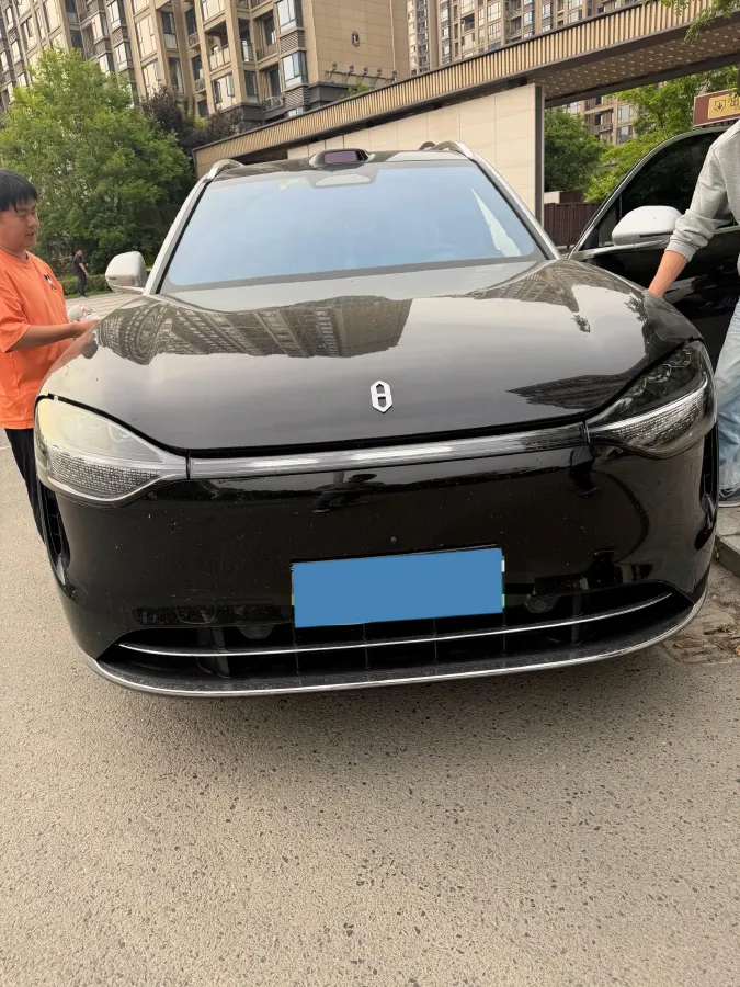 2024 AITO AITO M9 1.5T 152HP L4 REEV 42KWH,autocango,china used car exporter,china ev exporter,chinese used car exporter,chinese used ev exporter