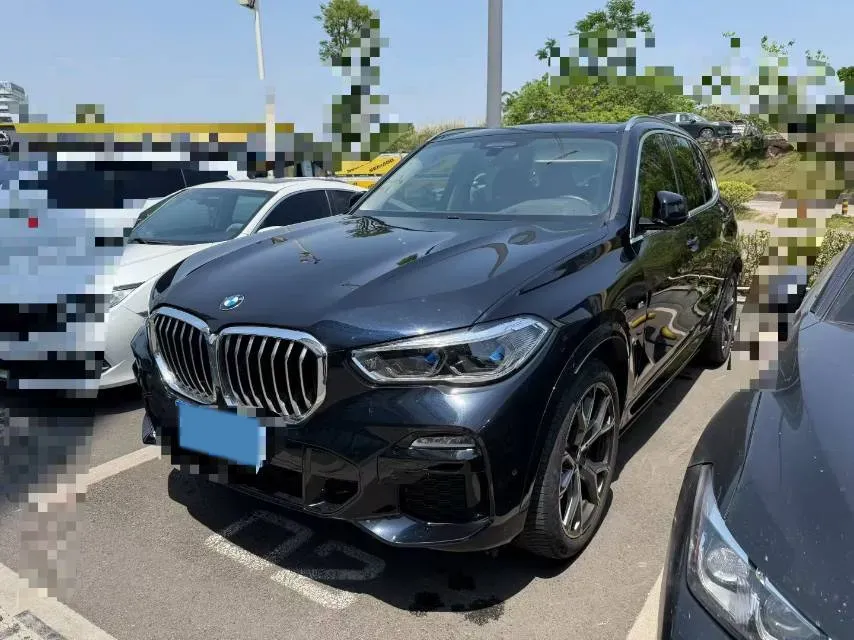 2019 BMW X5 3.0T 340HP L6 8AT,autocango,china used car exporter,china ev exporter,chinese used car exporter,chinese used ev exporter