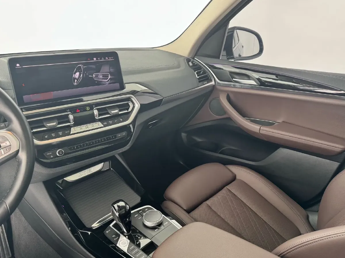 2022 BMW X3 2.0T 184HP L4 8AT,autocango,china used car exporter,china ev exporter,chinese used car exporter,chinese used ev exporter