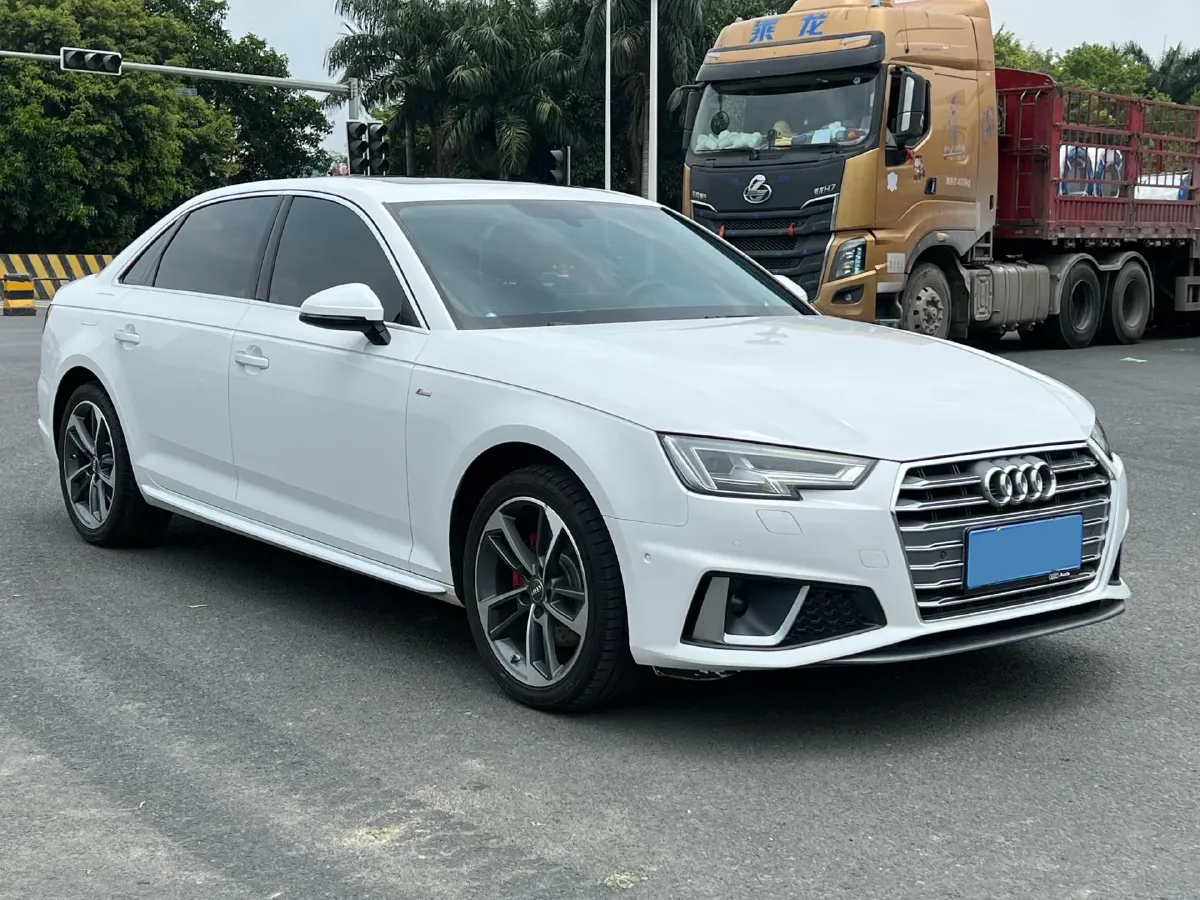2019 Audi A4L 2.0T 190HP L4 7DCT,autocango,china used car exporter,china ev exporter,chinese used car exporter,chinese used ev exporter