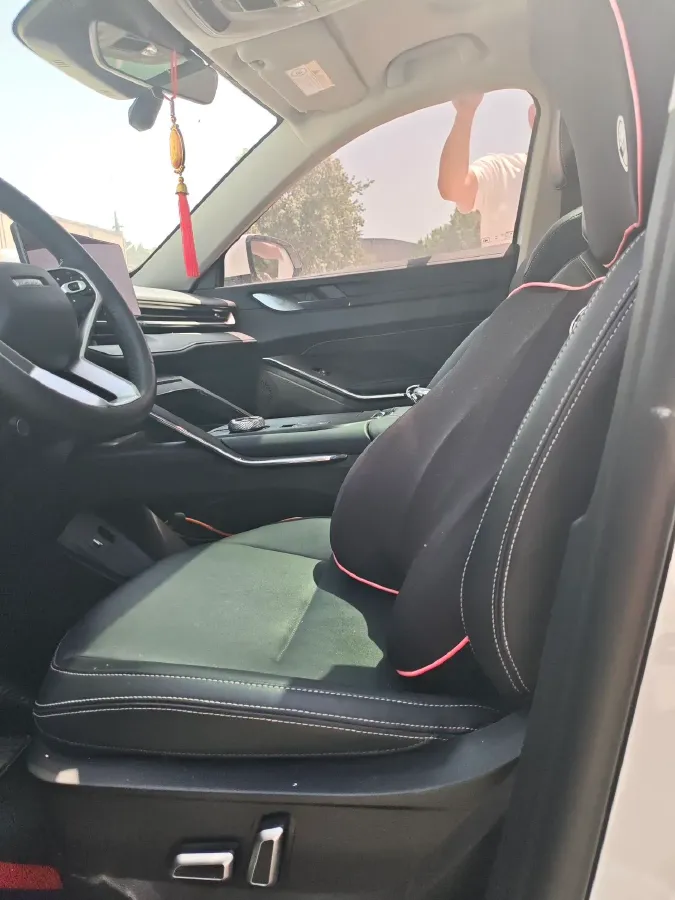 2022 Haval H6 1.5T 184HP L4 7DCT,autocango,china used car exporter,china ev exporter,chinese used car exporter,chinese used ev exporter