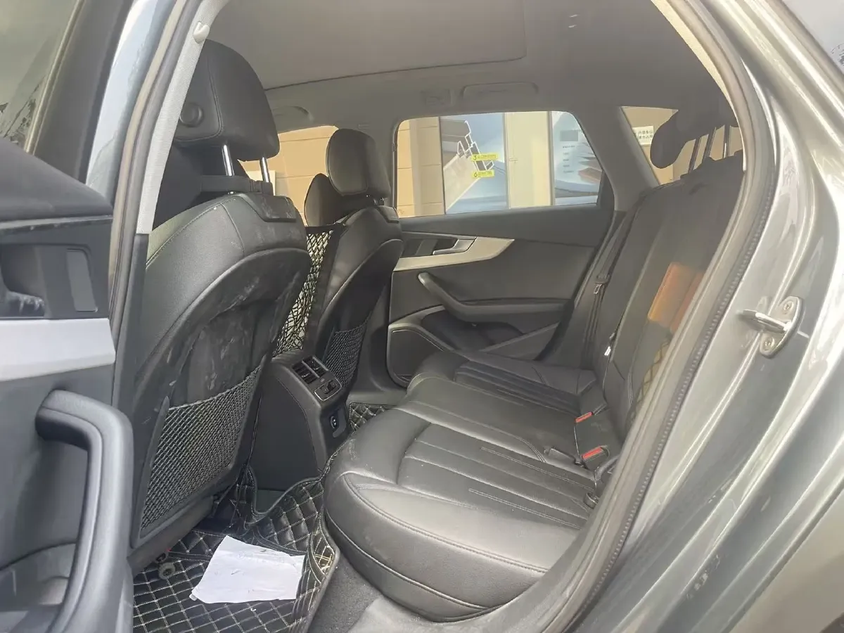 2020 Audi A4 2.0T 190HP L4 7DCT,autocango,china used car exporter,china ev exporter,chinese used car exporter,chinese used ev exporter