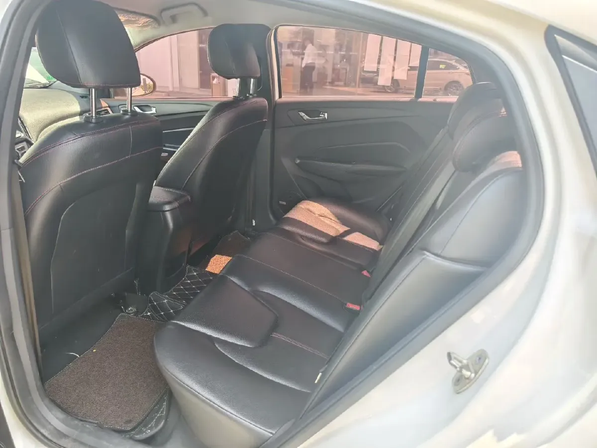 2018 Chery Arrizo 5 1.5L 116HP L4 5MT,autocango,china used car exporter,china ev exporter,chinese used car exporter,chinese used ev exporter