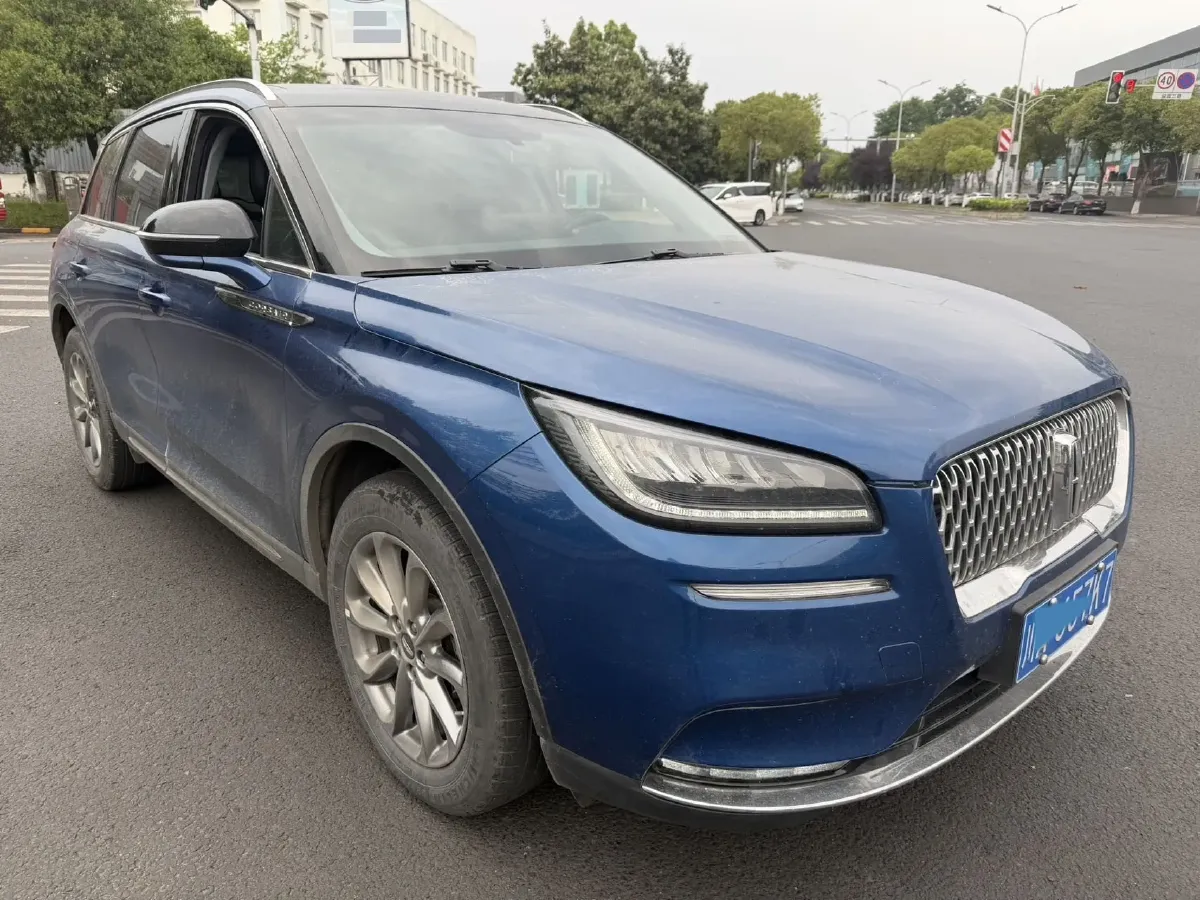 2020 Lincoln Corsair 2.0T 245HP L4 8AT,autocango,china used car exporter,china ev exporter,chinese used car exporter,chinese used ev exporter