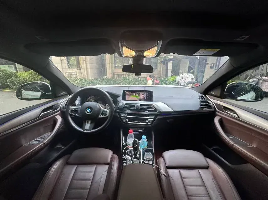 2021 BMW X4 2.0T 184HP L4 8AT,autocango,china used car exporter,china ev exporter,chinese used car exporter,chinese used ev exporter