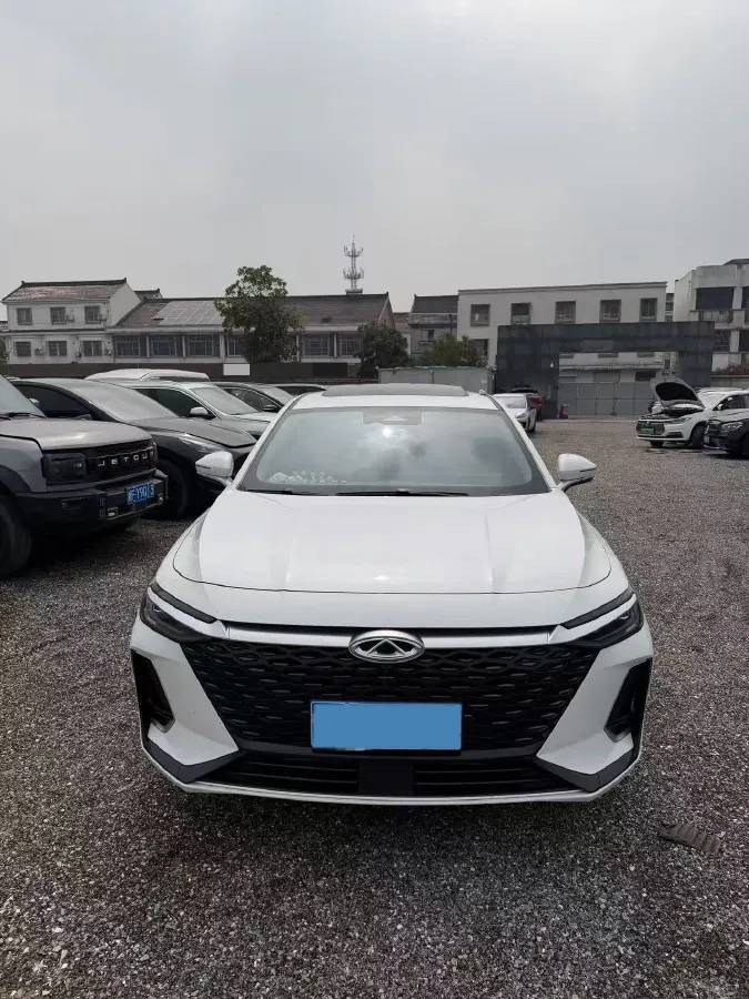 2025 Chery Arrizo 8 1.6T 197HP L4 7DCT,autocango,china used car exporter,china ev exporter,chinese used car exporter,chinese used ev exporter