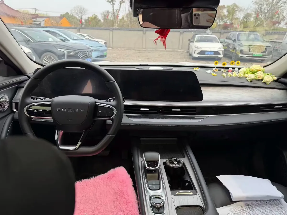 2025 Chery Arrizo 8 1.6T 197HP L4 7DCT,autocango,china used car exporter,china ev exporter,chinese used car exporter,chinese used ev exporter