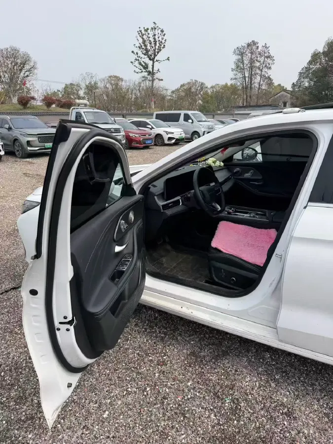 2025 Chery Arrizo 8 1.6T 197HP L4 7DCT,autocango,china used car exporter,china ev exporter,chinese used car exporter,chinese used ev exporter