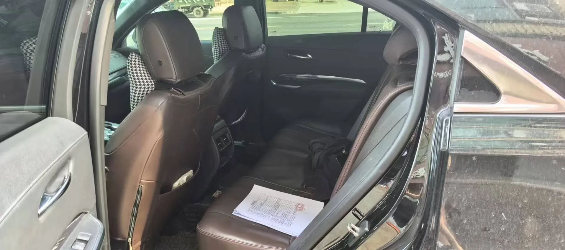 2020 Cadillac XT4 2.0T 241HP L4 9AT,autocango,china used car exporter,china ev exporter,chinese used car exporter,chinese used ev exporter