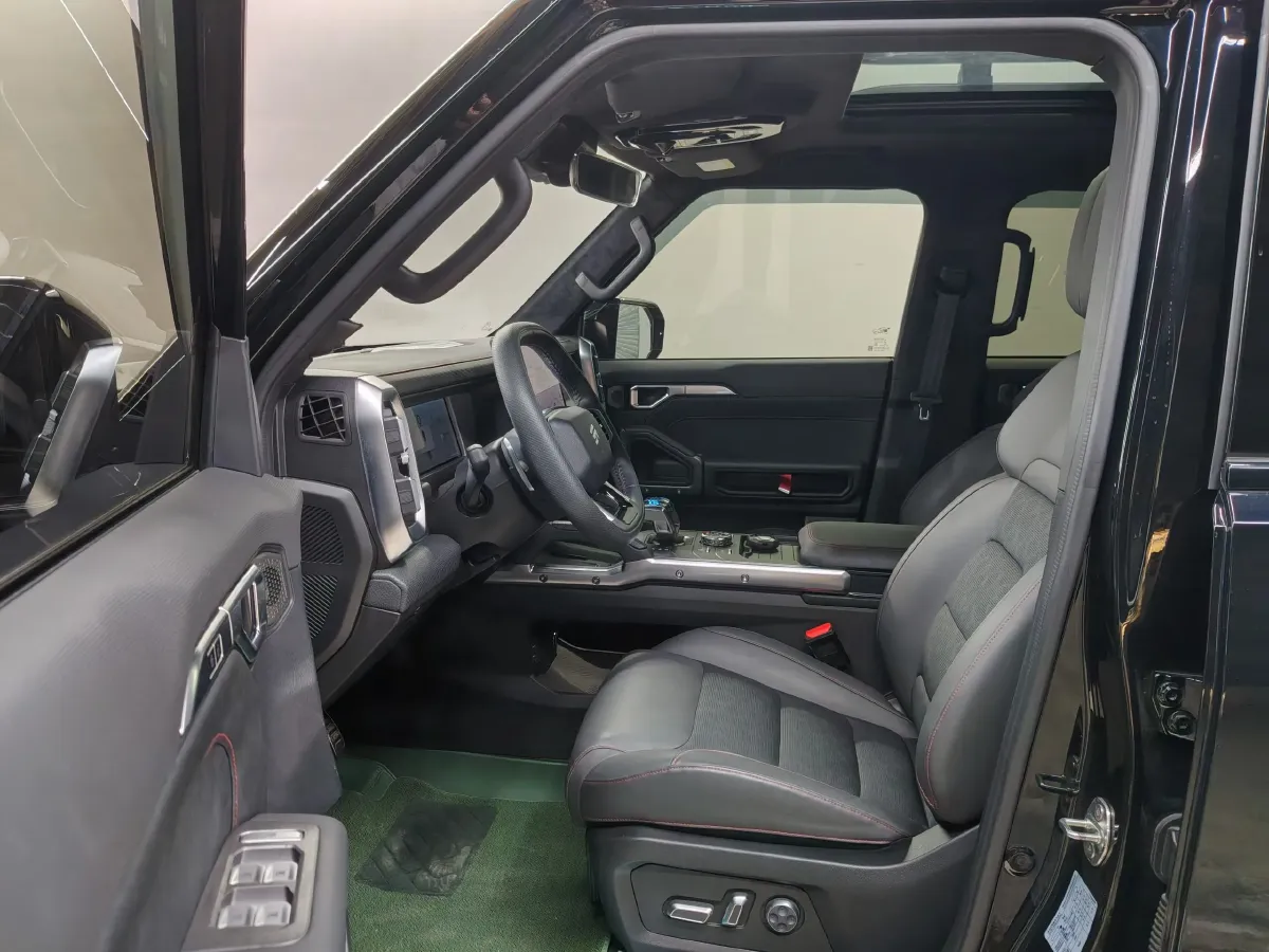 2023 Jetour Traveller 2.0T 254HP L4 8AT,autocango,china used car exporter,china ev exporter,chinese used car exporter,chinese used ev exporter