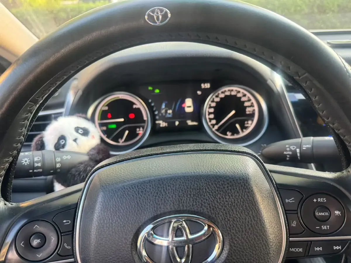 2019 Toyota Camry 2.5L 178HP L4 E-CVT Hybrid,autocango,china used car exporter,china ev exporter,chinese used car exporter,chinese used ev exporter