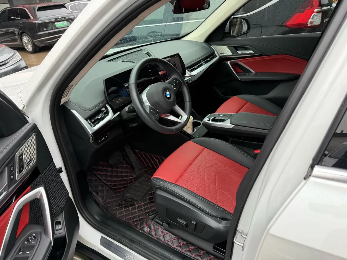 2024 BMW X1 2.0T 204HP L4 7DCT,autocango,china used car exporter,china ev exporter,chinese used car exporter,chinese used ev exporter