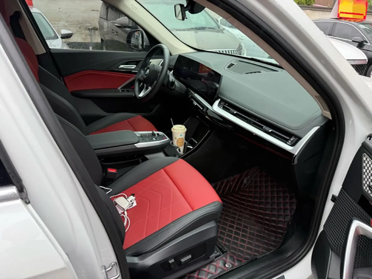 2024 BMW X1 2.0T 204HP L4 7DCT,autocango,china used car exporter,china ev exporter,chinese used car exporter,chinese used ev exporter