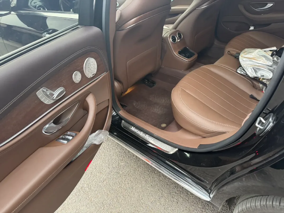 2023 Mercedes-Benz E Class 2.0T 258HP L4 9AT,autocango,china used car exporter,china ev exporter,chinese used car exporter,chinese used ev exporter