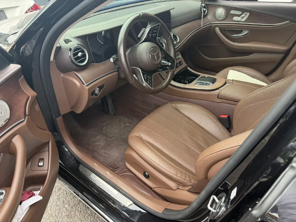2023 Mercedes-Benz E Class 2.0T 258HP L4 9AT,autocango,china used car exporter,china ev exporter,chinese used car exporter,chinese used ev exporter