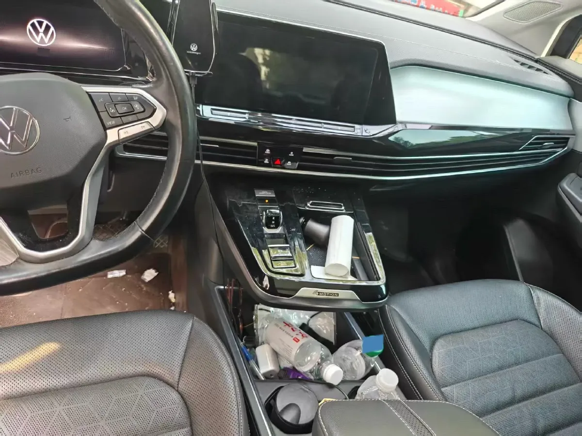 2023 Volkswagen Talagon 2.0T 220HP L4 7DCT,autocango,china used car exporter,china ev exporter,chinese used car exporter,chinese used ev exporter