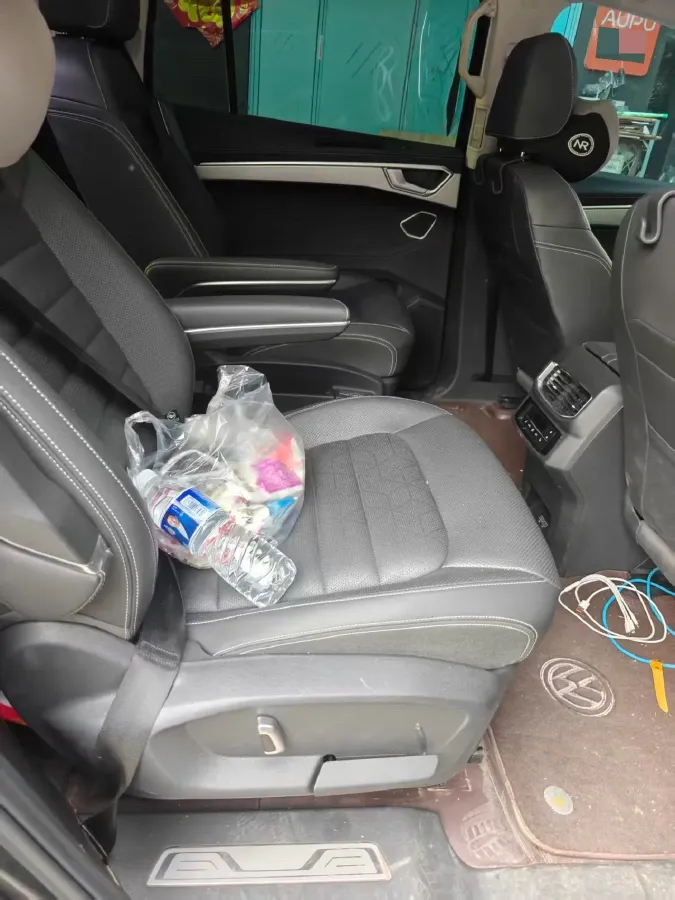 2023 Volkswagen Talagon 2.0T 220HP L4 7DCT,autocango,china used car exporter,china ev exporter,chinese used car exporter,chinese used ev exporter