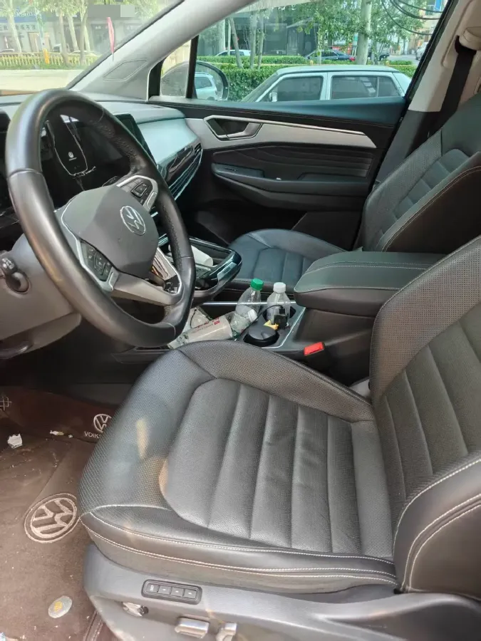 2023 Volkswagen Talagon 2.0T 220HP L4 7DCT,autocango,china used car exporter,china ev exporter,chinese used car exporter,chinese used ev exporter