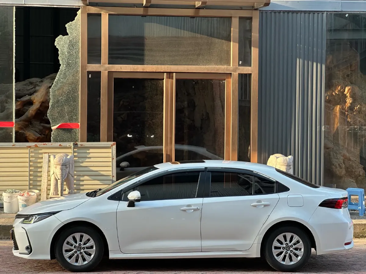 2021 Toyota Corolla 1.5L 121HP L3 CVT,autocango,china used car exporter,china ev exporter,chinese used car exporter,chinese used ev exporter