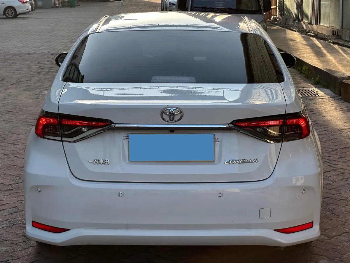 2021 Toyota Corolla 1.5L 121HP L3 CVT,autocango,china used car exporter,china ev exporter,chinese used car exporter,chinese used ev exporter