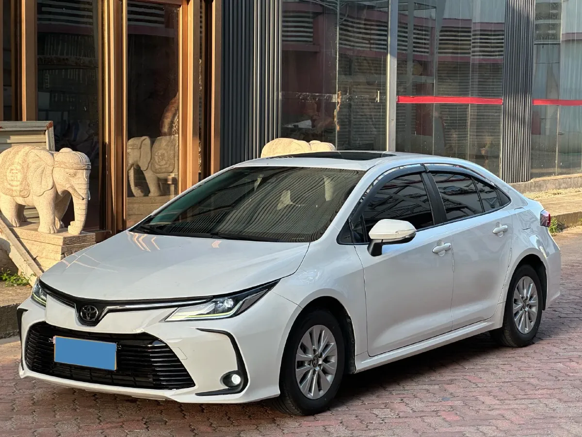 2021 Toyota Corolla 1.5L 121HP L3 CVT,autocango,china used car exporter,china ev exporter,chinese used car exporter,chinese used ev exporter