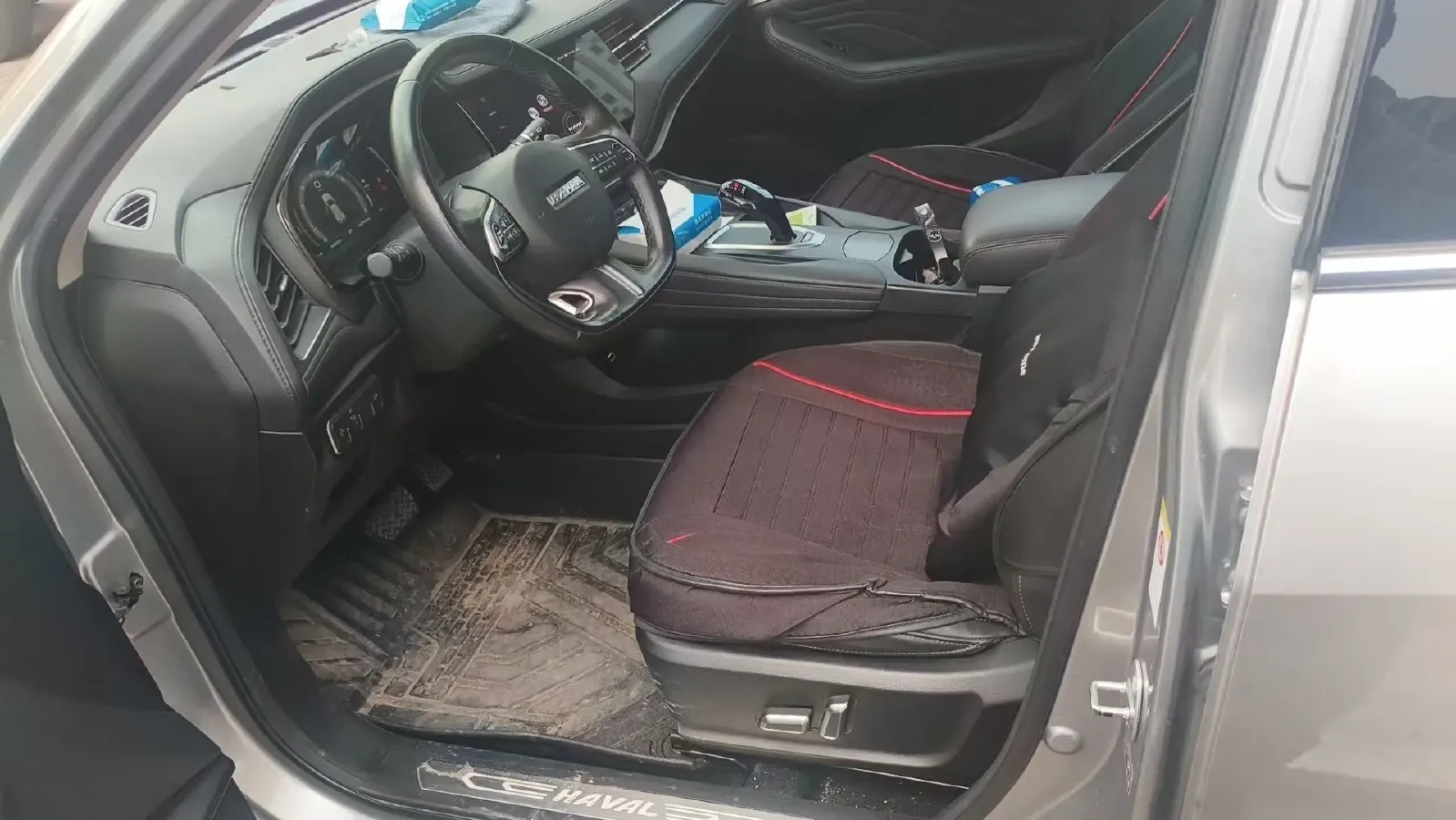 2020 Haval F7 1.5T 169HP L4 7DCT,autocango,china used car exporter,china ev exporter,chinese used car exporter,chinese used ev exporter