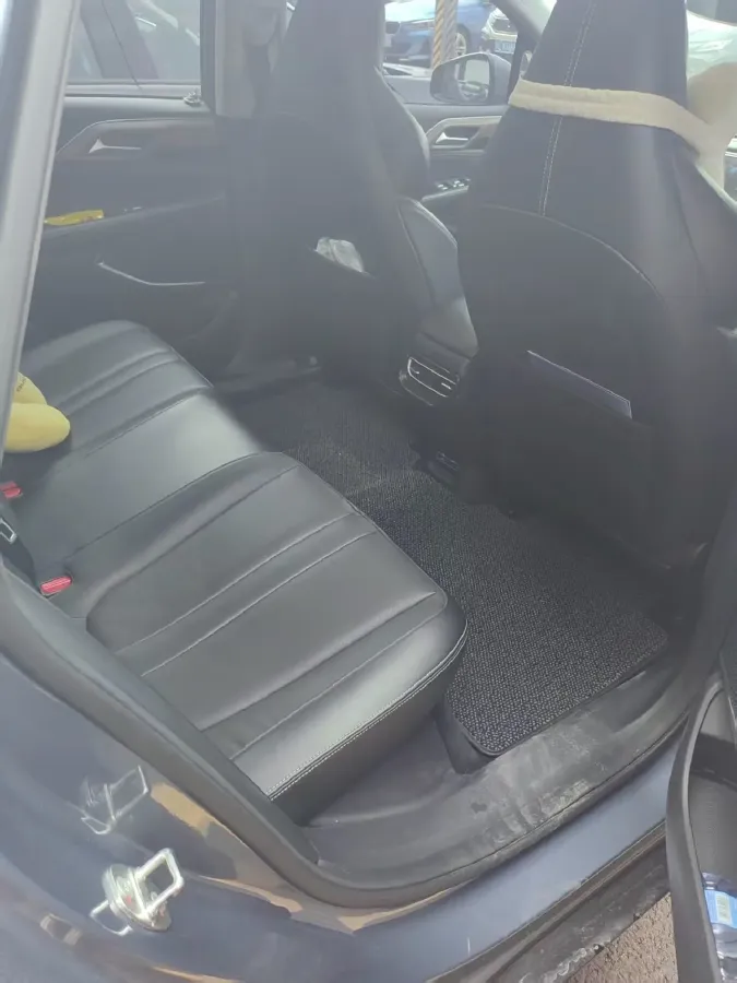 2021 ChangAn UNI-K 2.0T 233HP L4 8AT,autocango,china used car exporter,china ev exporter,chinese used car exporter,chinese used ev exporter