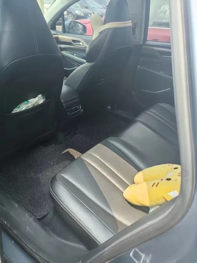 2021 ChangAn UNI-K 2.0T 233HP L4 8AT,autocango,china used car exporter,china ev exporter,chinese used car exporter,chinese used ev exporter