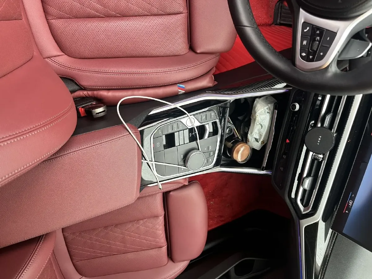 2023 BMW 3 Series 2.0T 156HP L4 8AT,autocango,china used car exporter,china ev exporter,chinese used car exporter,chinese used ev exporter