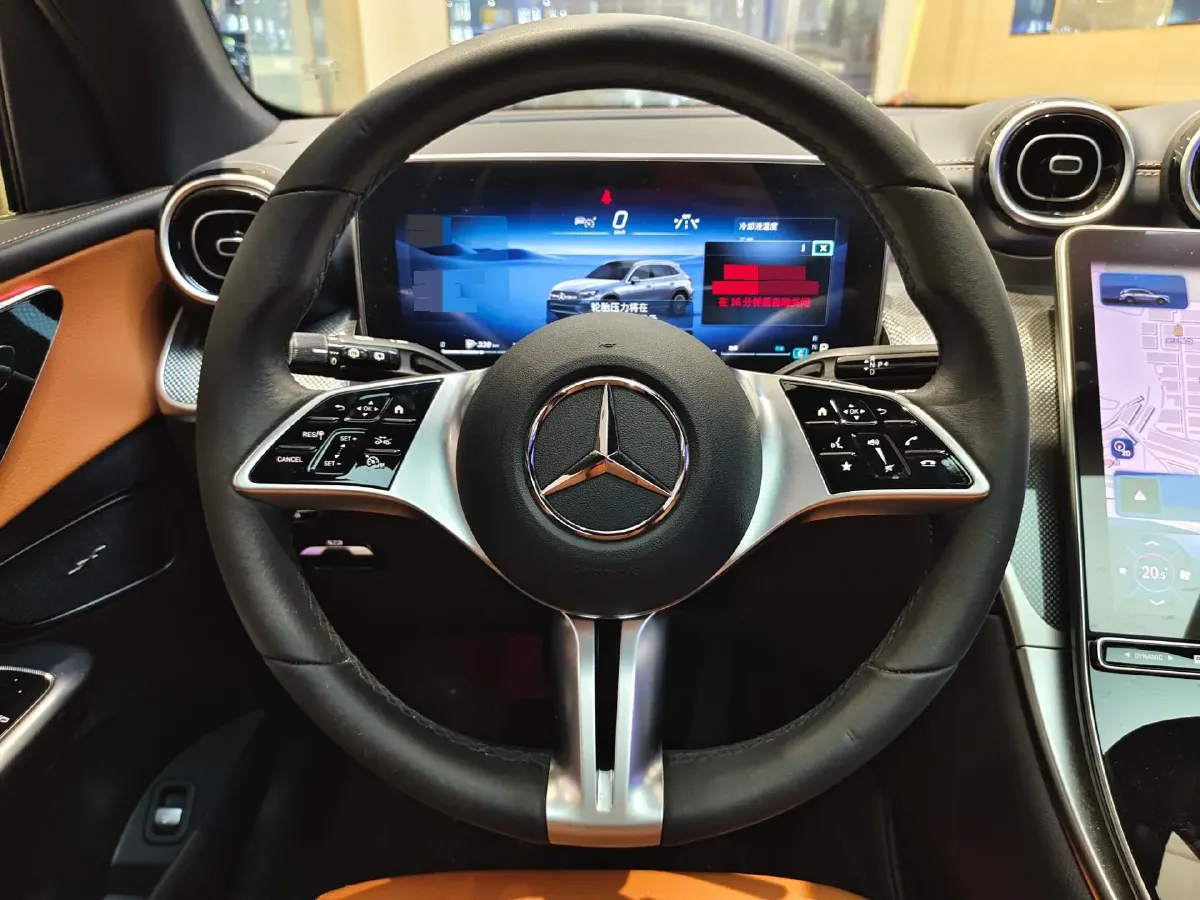 2023 Mercedes-Benz GLC Class 2.0T 204HP L4 9AT,autocango,china used car exporter,china ev exporter,chinese used car exporter,chinese used ev exporter