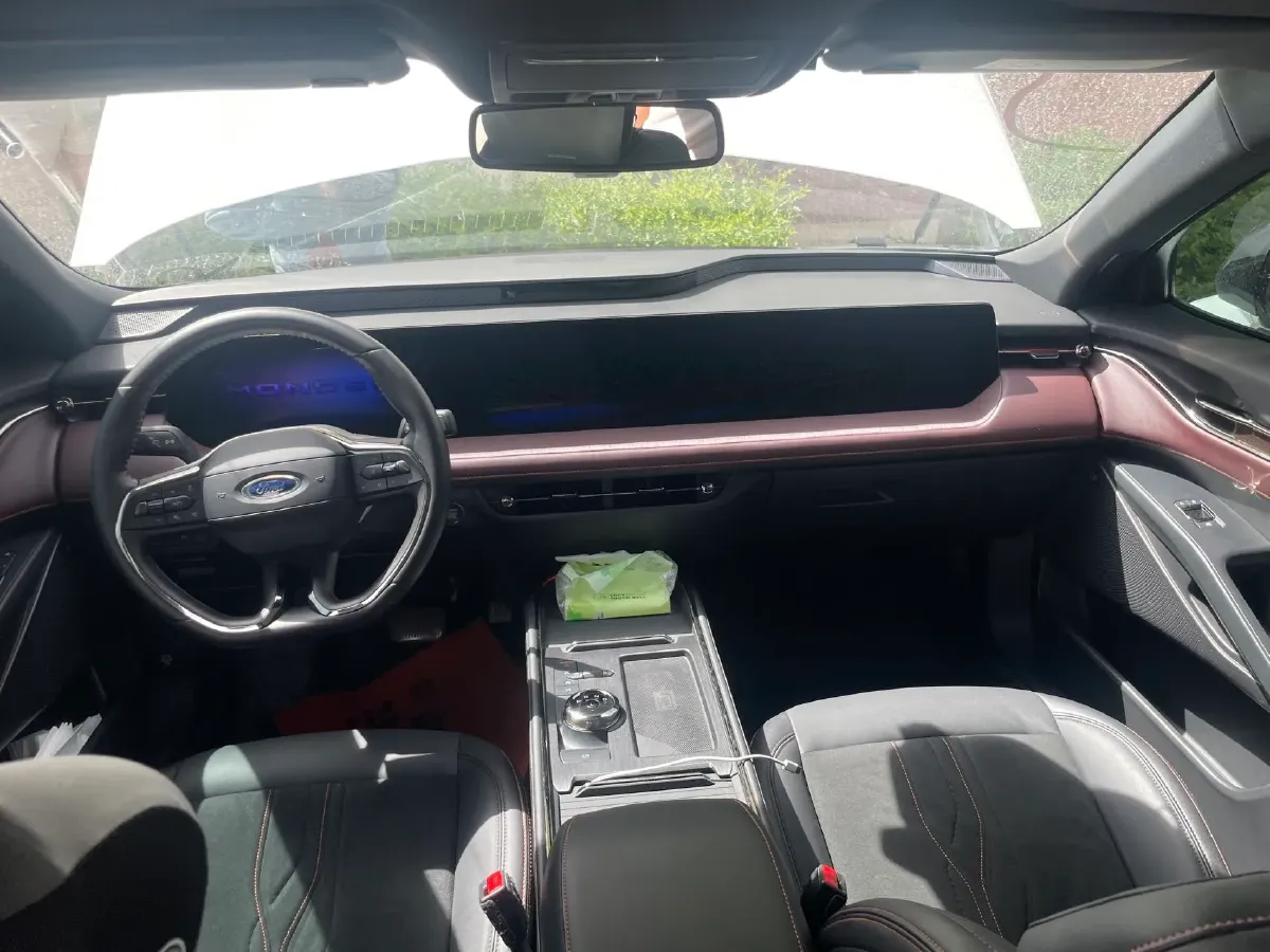 2022 Ford Mondeo 2.0T 238HP L4 8AT,autocango,china used car exporter,china ev exporter,chinese used car exporter,chinese used ev exporter