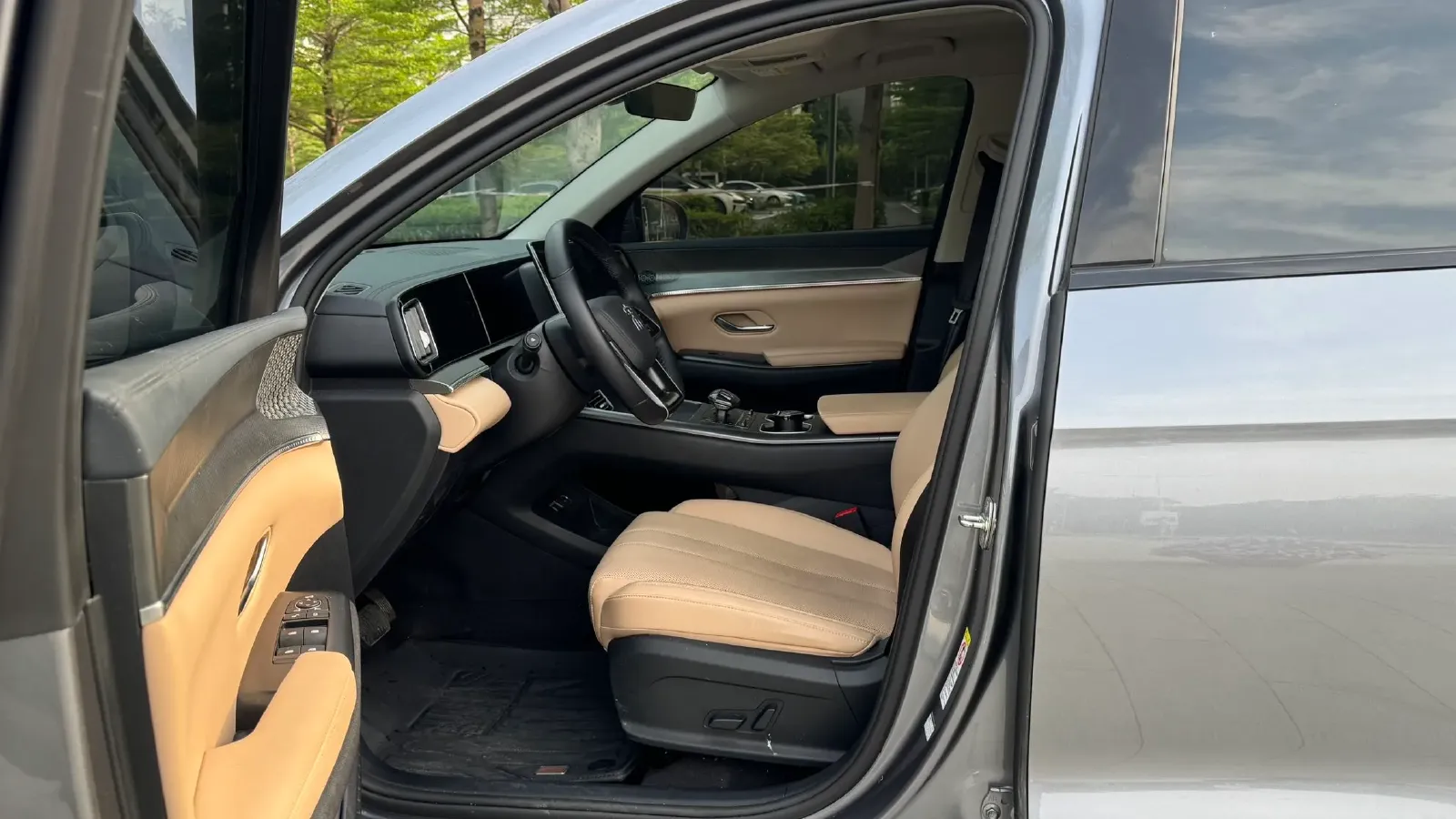 2025 BYD Song Pro 1.5L 101HP L4 E-CVT PHEV 18.3KWH,autocango,china used car exporter,china ev exporter,chinese used car exporter,chinese used ev exporter