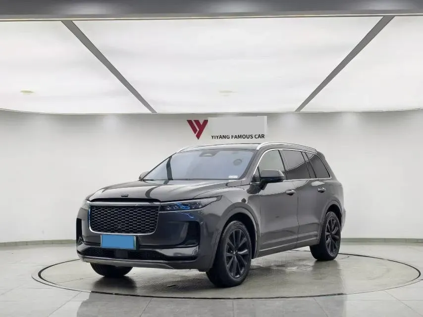 2021 Li ONE Range Extended 131HP REEV 40.5KWH,autocango,china used car exporter,china ev exporter,chinese used car exporter,chinese used ev exporter