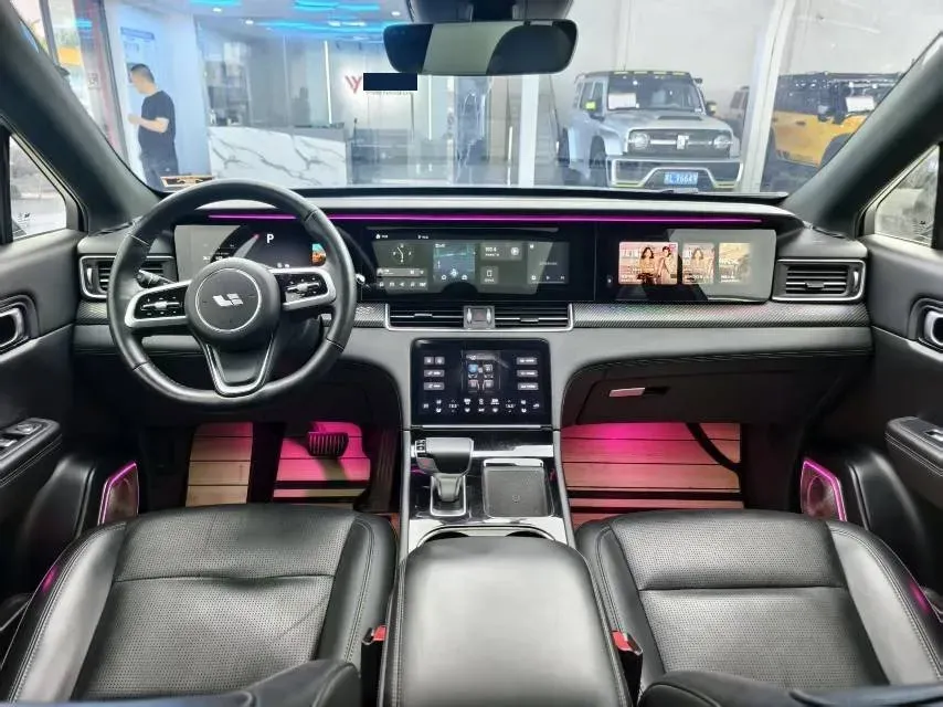 2021 Li ONE Range Extended 131HP REEV 40.5KWH,autocango,china used car exporter,china ev exporter,chinese used car exporter,chinese used ev exporter