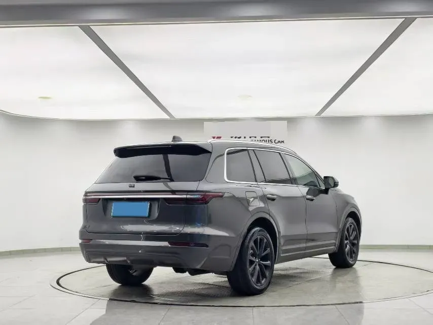 2021 Li ONE Range Extended 131HP REEV 40.5KWH,autocango,china used car exporter,china ev exporter,chinese used car exporter,chinese used ev exporter