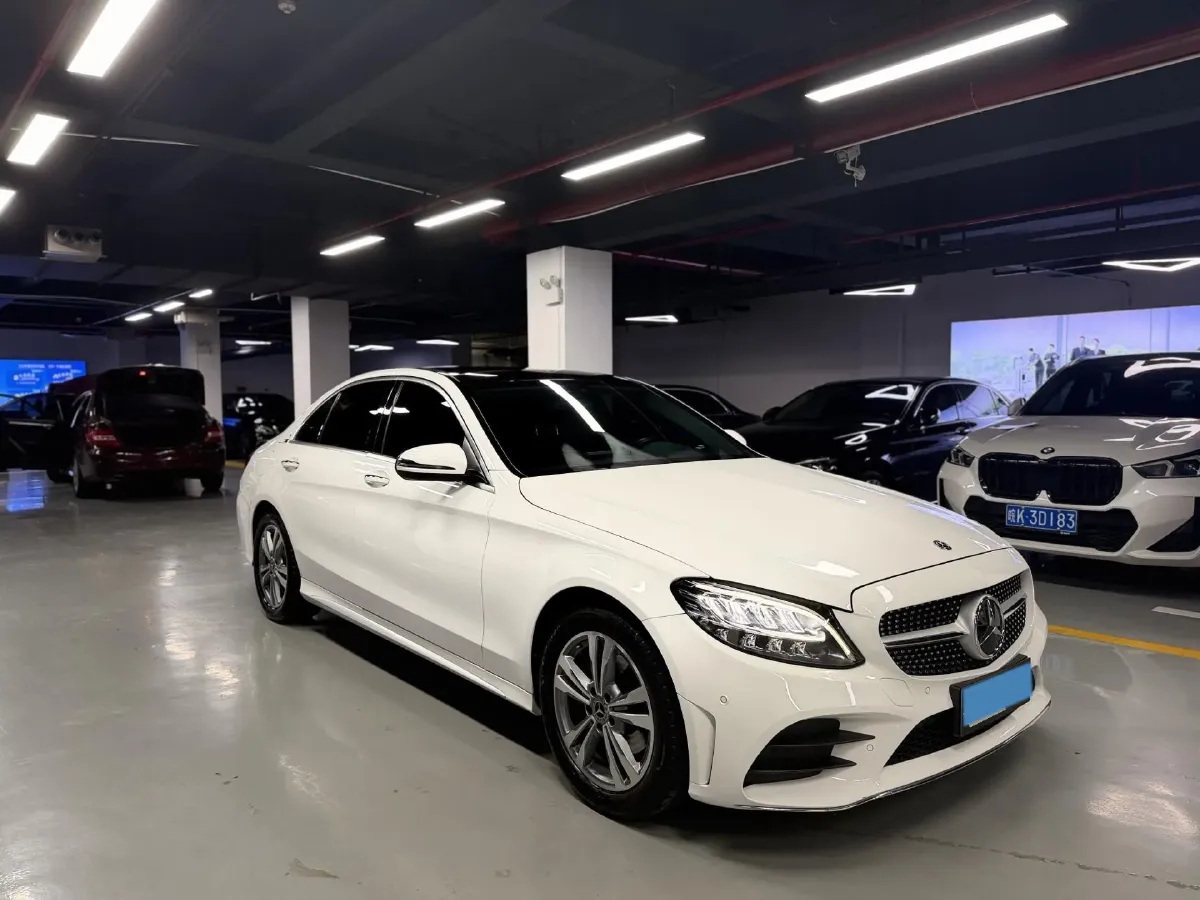 2021 Mercedes-Benz C Class 1.5T 156HP L4 9AT,autocango,china used car exporter,china ev exporter,chinese used car exporter,chinese used ev exporter