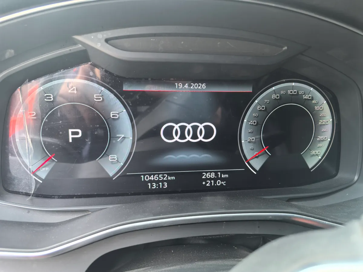 2021 Audi A6L 2.0T 224HP L4 7DCT,autocango,china used car exporter,china ev exporter,chinese used car exporter,chinese used ev exporter