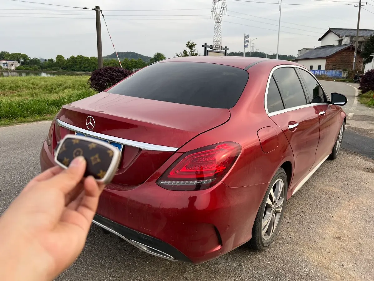 2020 Mercedes-Benz C Class 1.5T 156HP L4 9AT,autocango,china used car exporter,china ev exporter,chinese used car exporter,chinese used ev exporter