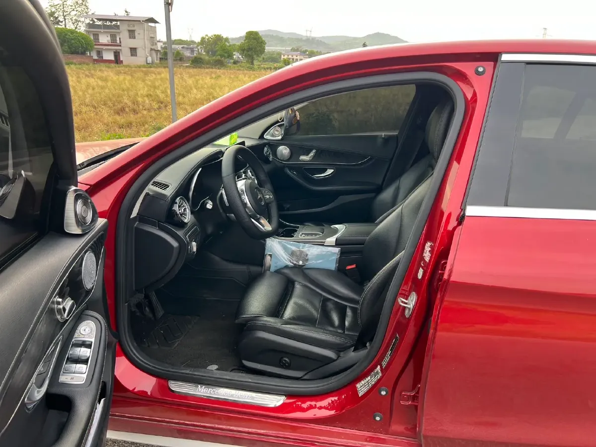 2020 Mercedes-Benz C Class 1.5T 156HP L4 9AT,autocango,china used car exporter,china ev exporter,chinese used car exporter,chinese used ev exporter