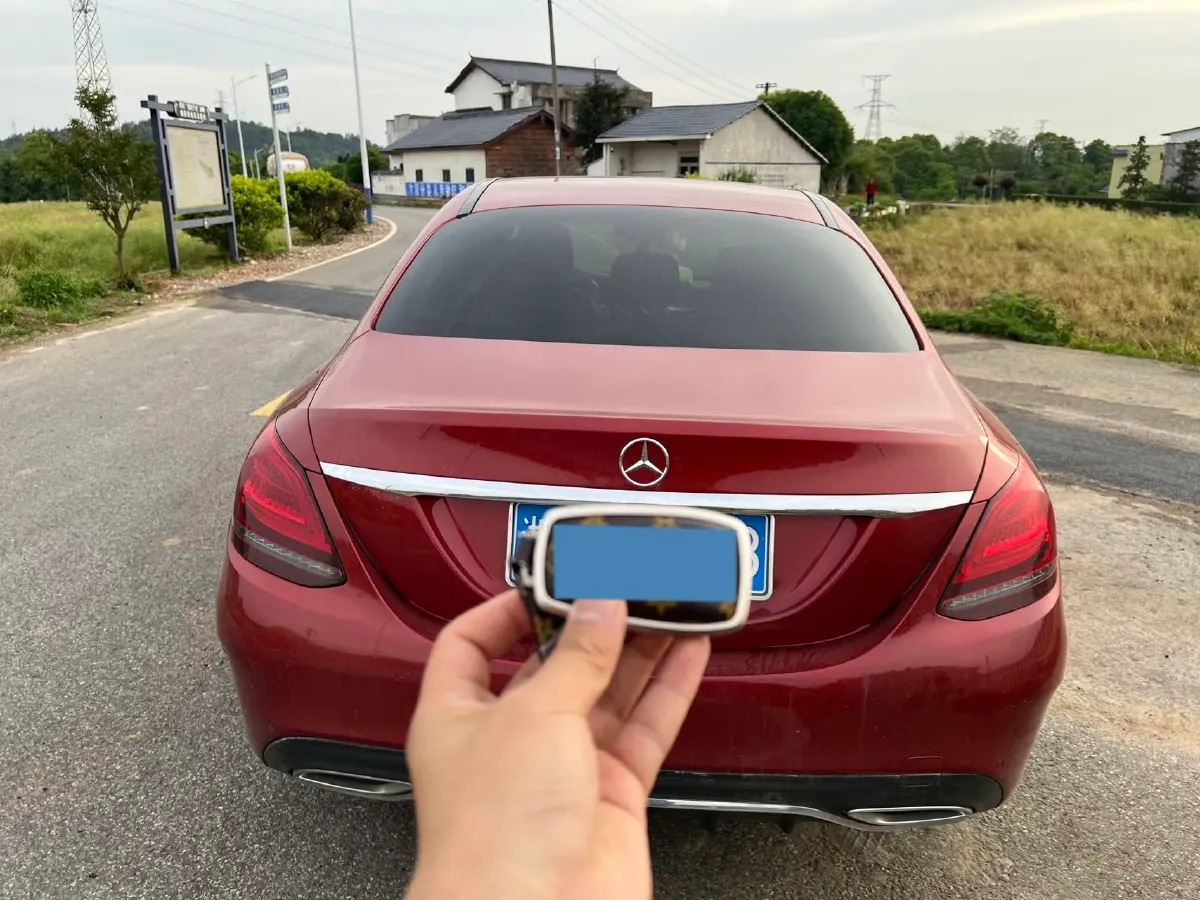 2020 Mercedes-Benz C Class 1.5T 156HP L4 9AT,autocango,china used car exporter,china ev exporter,chinese used car exporter,chinese used ev exporter