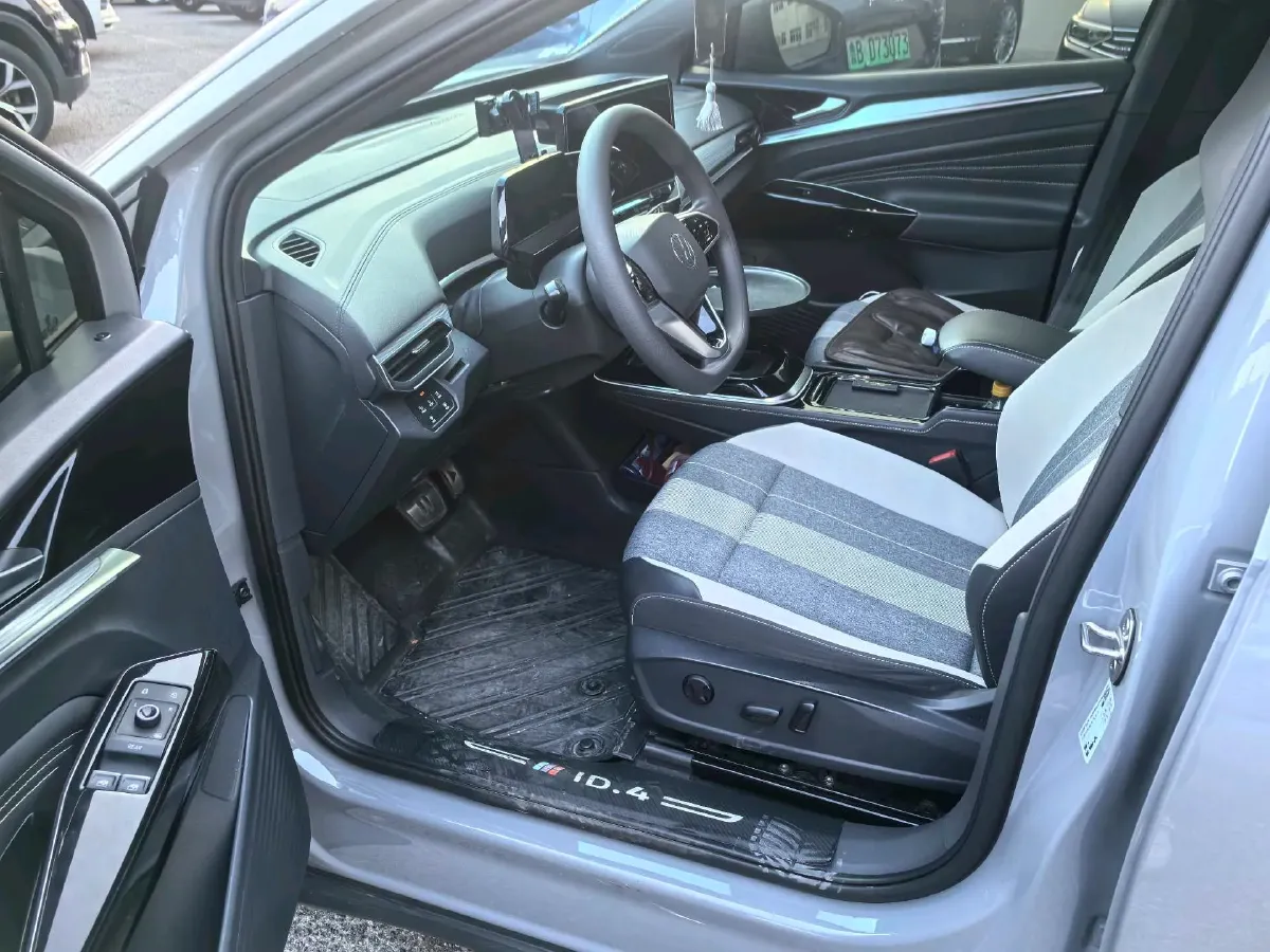 2022 Volkswagen ID.4 Crozz BEV 55.7KWH,autocango,china used car exporter,china ev exporter,chinese used car exporter,chinese used ev exporter