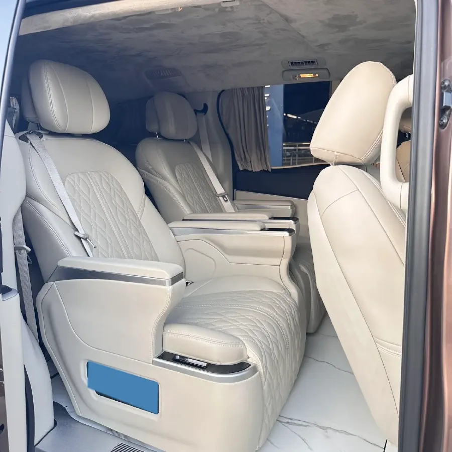 2022 Buick GL8 2.0T 237HP L4 9AT,autocango,china used car exporter,china ev exporter,chinese used car exporter,chinese used ev exporter