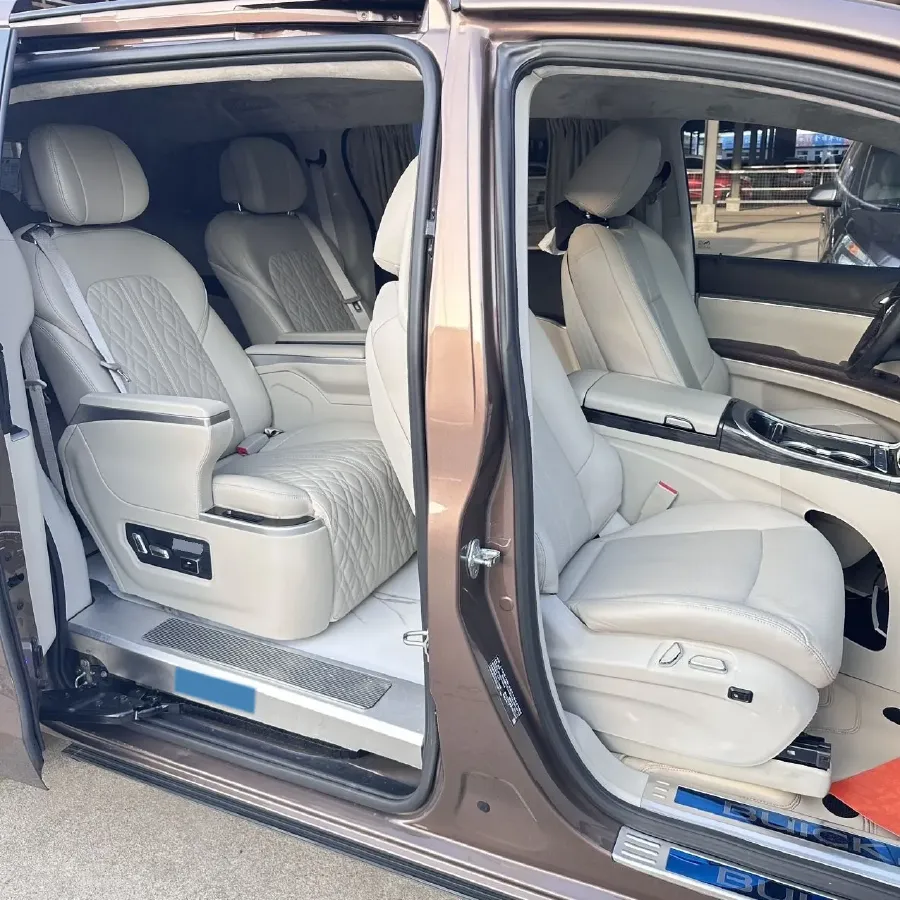 2022 Buick GL8 2.0T 237HP L4 9AT,autocango,china used car exporter,china ev exporter,chinese used car exporter,chinese used ev exporter