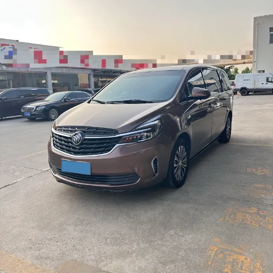 2022 Buick GL8 2.0T 237HP L4 9AT,autocango,china used car exporter,china ev exporter,chinese used car exporter,chinese used ev exporter