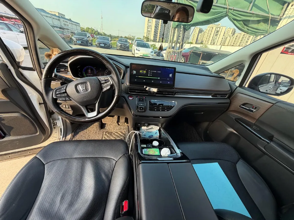 2022 Honda Odyssey 2.0L 146HP L4 E-CVT Hybrid,autocango,china used car exporter,china ev exporter,chinese used car exporter,chinese used ev exporter